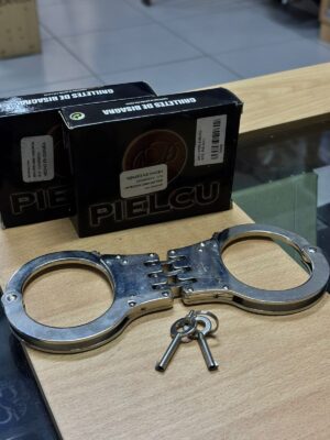GRILLETES  O ESPOSAS  PARA SEGURIDAD